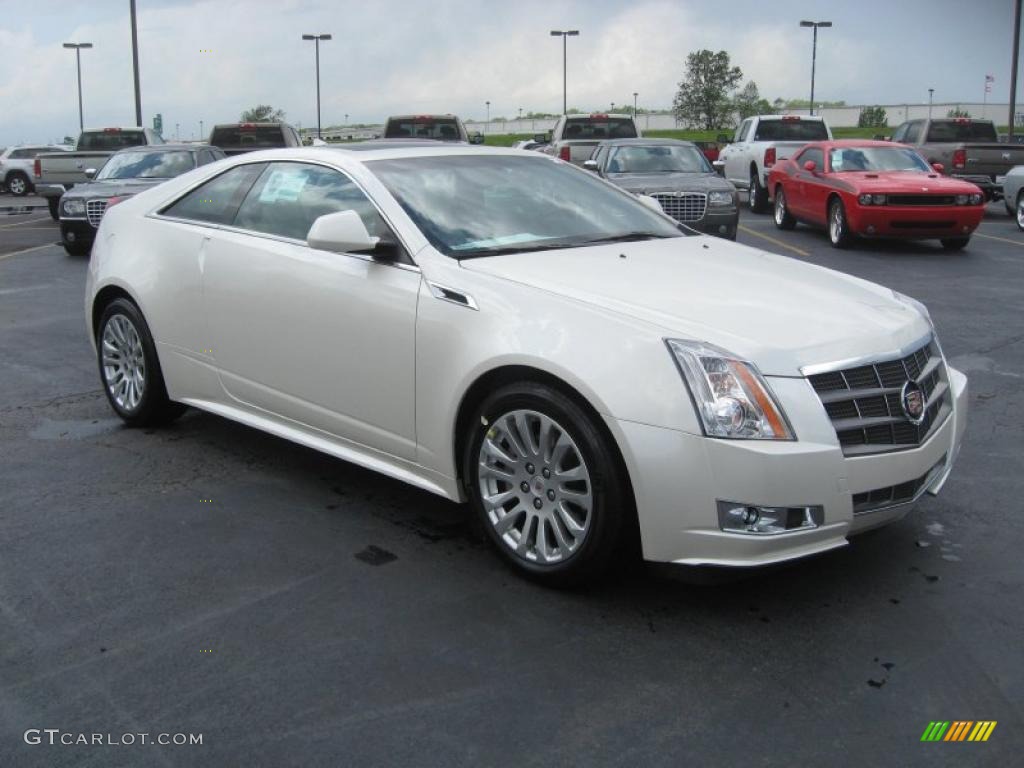 White Diamond Tricoat 2011 Cadillac CTS Coupe Exterior Photo #48580617
