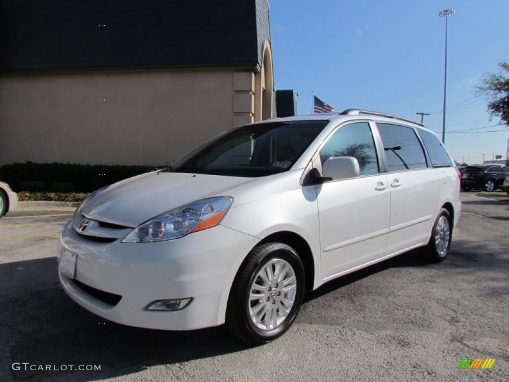 2007 Sienna XLE - Arctic Frost Pearl White / Taupe photo #3