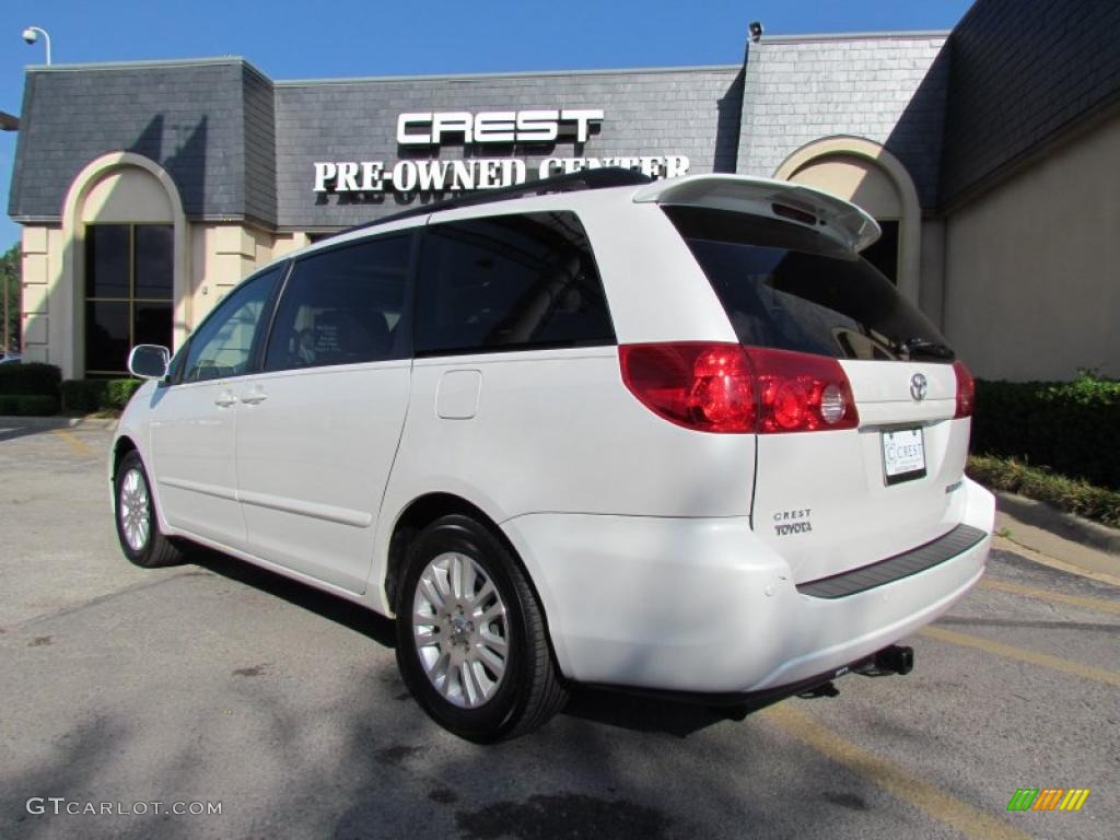 2007 Sienna XLE - Arctic Frost Pearl White / Taupe photo #5