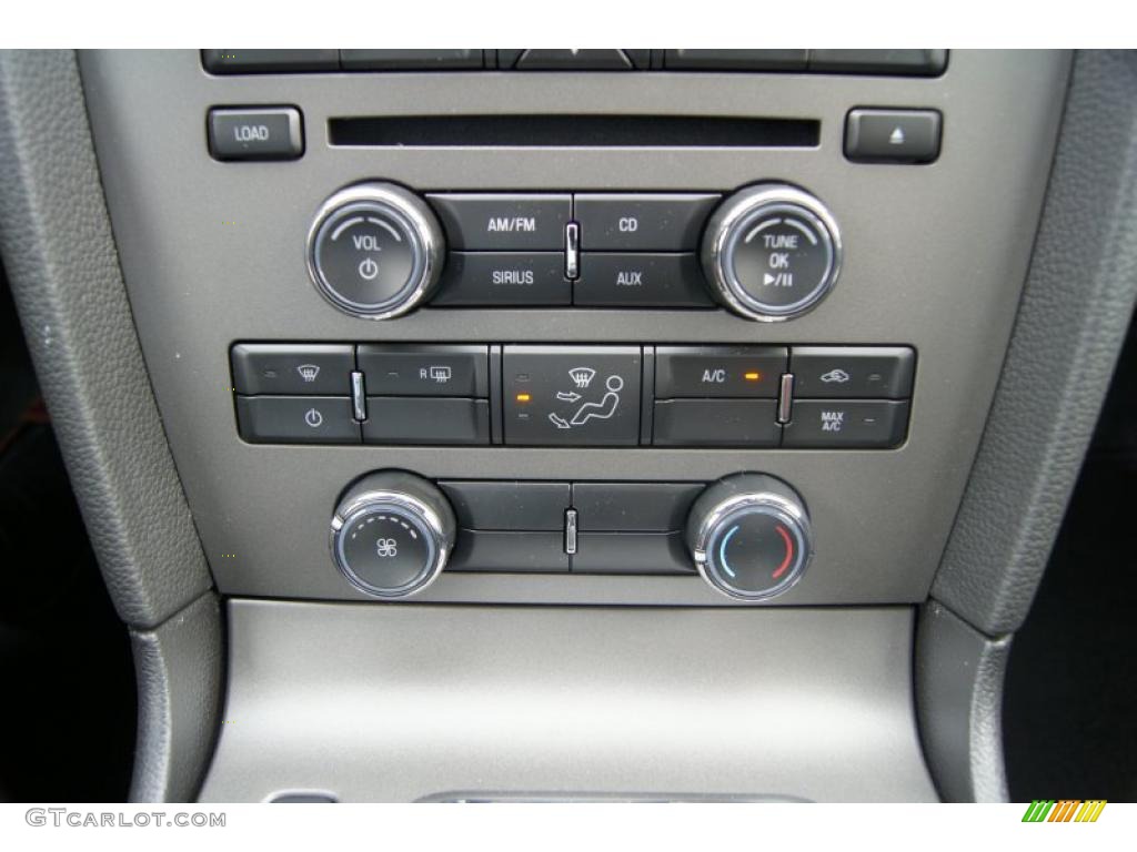 2012 Ford Mustang V6 Coupe Controls Photo #48583474