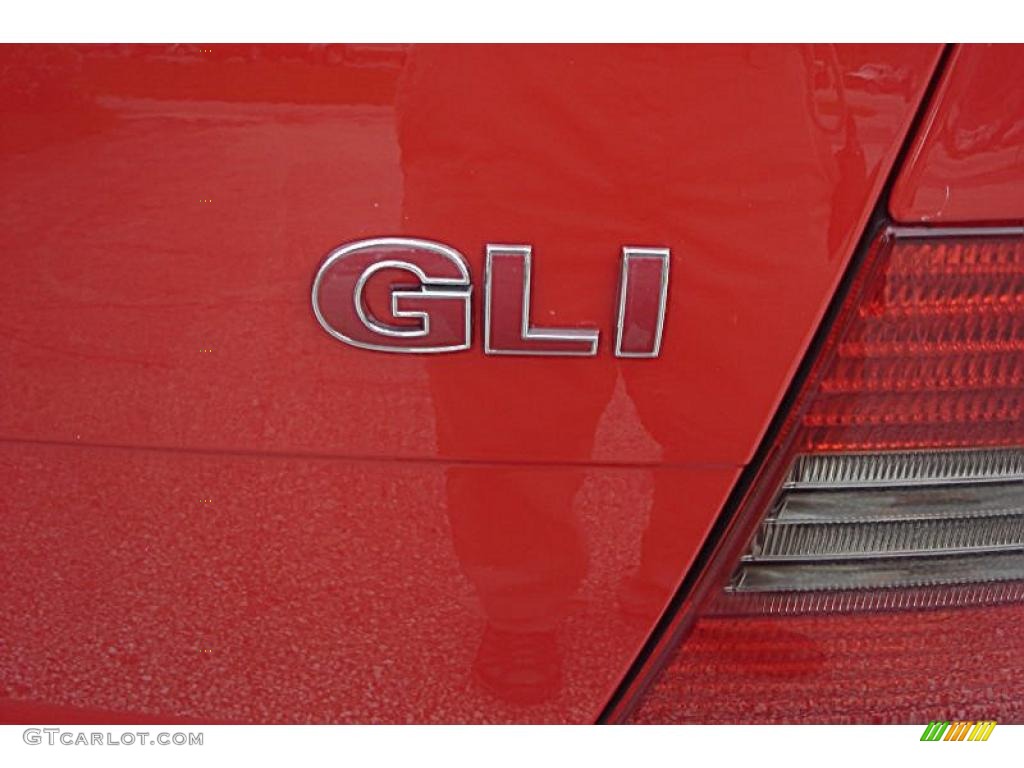 2005 Jetta GLI Sedan - Spice Red Metallic / Black photo #4