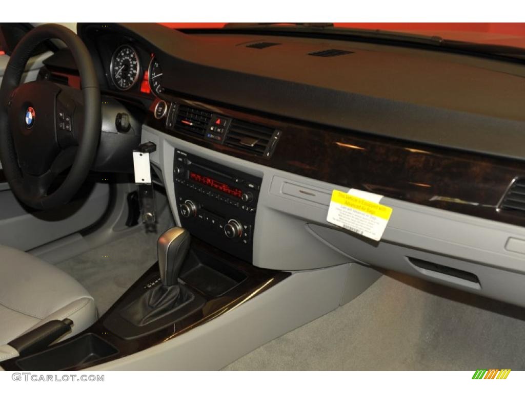2011 3 Series 328i Sedan - Deep Sea Blue Metallic / Gray Dakota Leather photo #18
