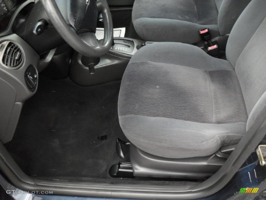 2001 Focus LX Sedan - Twilight Blue Metallic / Dark Charcoal Black photo #7