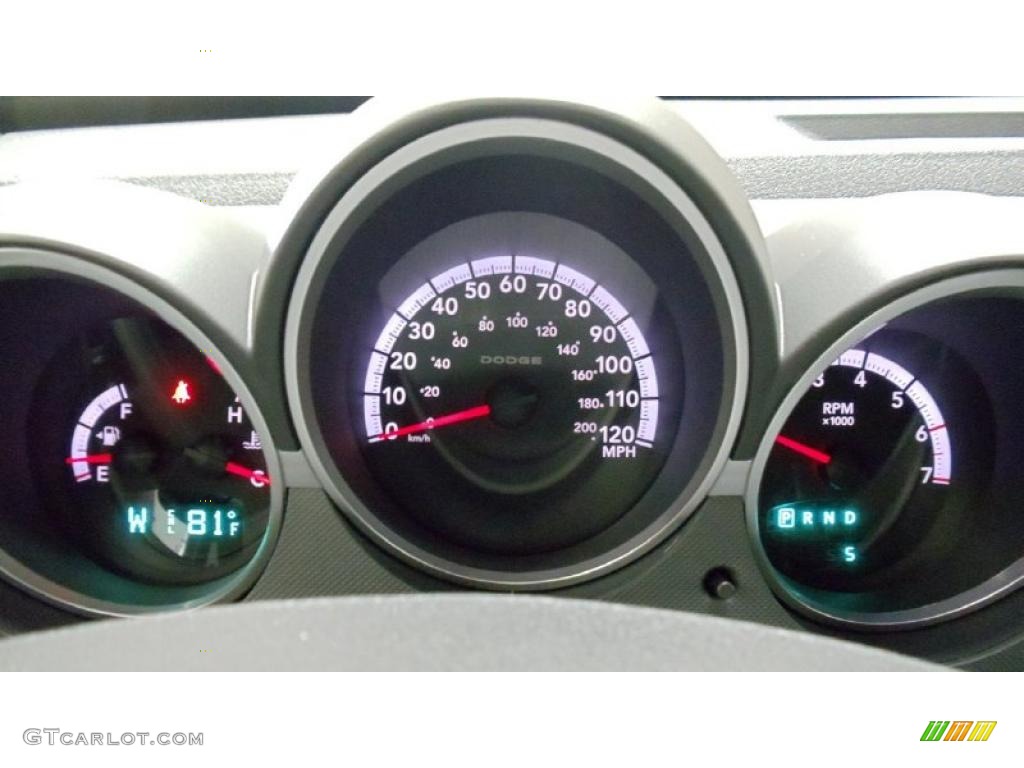 2011 Dodge Nitro Detonator 4x4 Gauges Photo #48584437