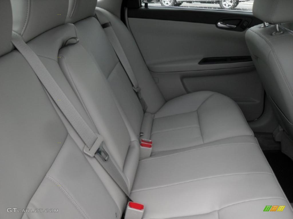 2011 Impala LT - Cyber Gray Metallic / Gray photo #19