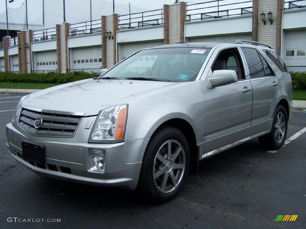 Light Platinum Metallic 2004 Cadillac SRX V8 Exterior Photo #48587245