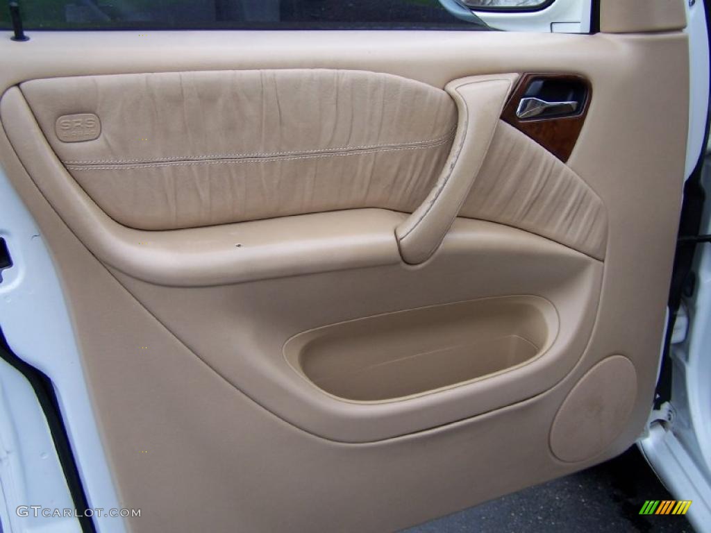 2000 Mercedes-Benz ML 430 4Matic Java Door Panel Photo #48587554