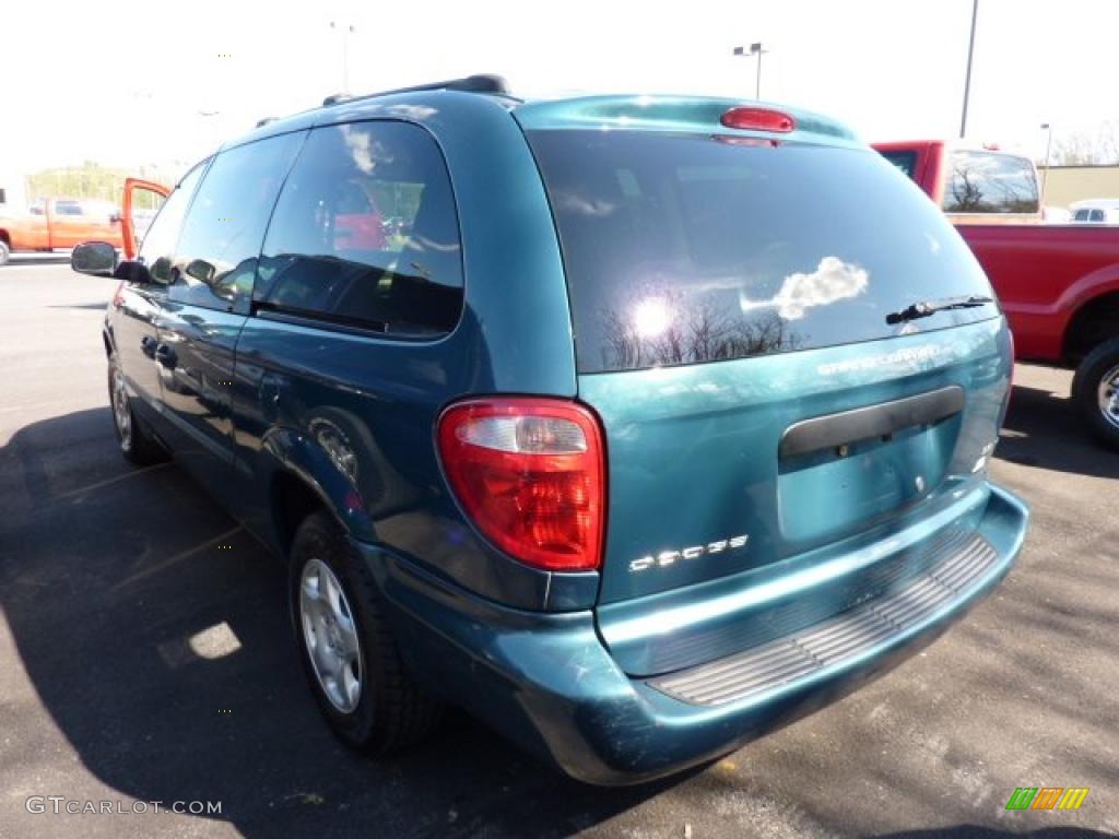 2002 Grand Caravan SE - Aquamarine Metallic / Taupe photo #4