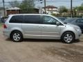 Mercury Silver Metallic - Routan SEL Photo No. 2