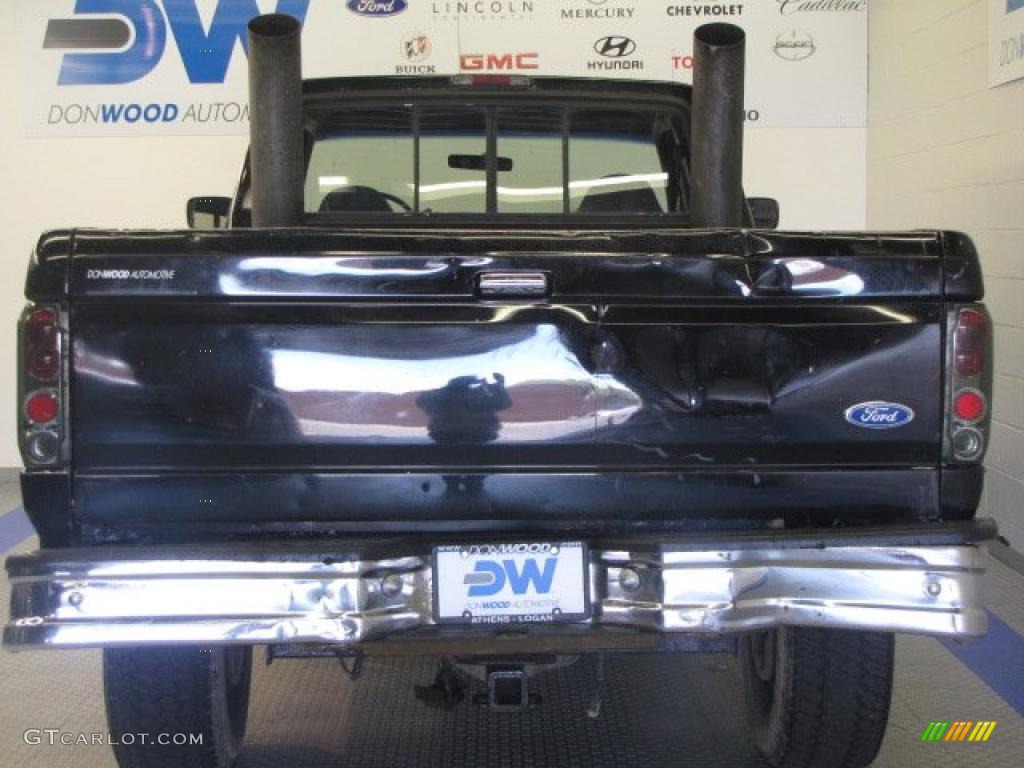 1997 F250 XLT Extended Cab 4x4 - Black / Medium Graphite photo #8