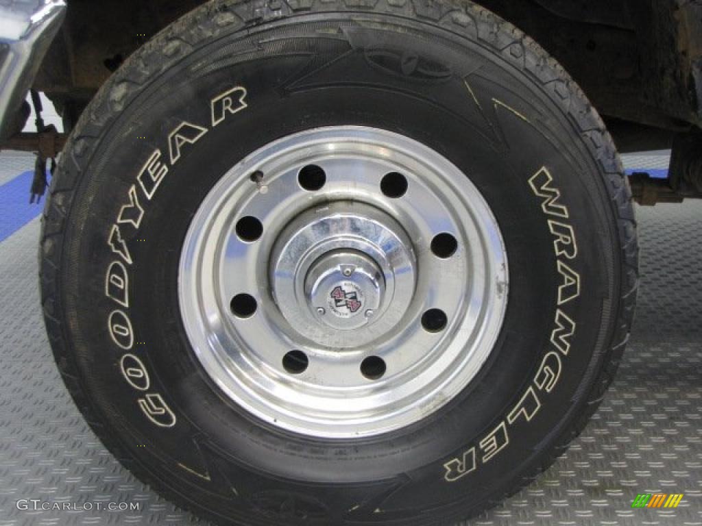 1997 F250 XLT Extended Cab 4x4 - Black / Medium Graphite photo #17