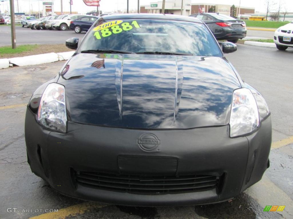2004 350Z Touring Coupe - Super Black / Charcoal photo #18