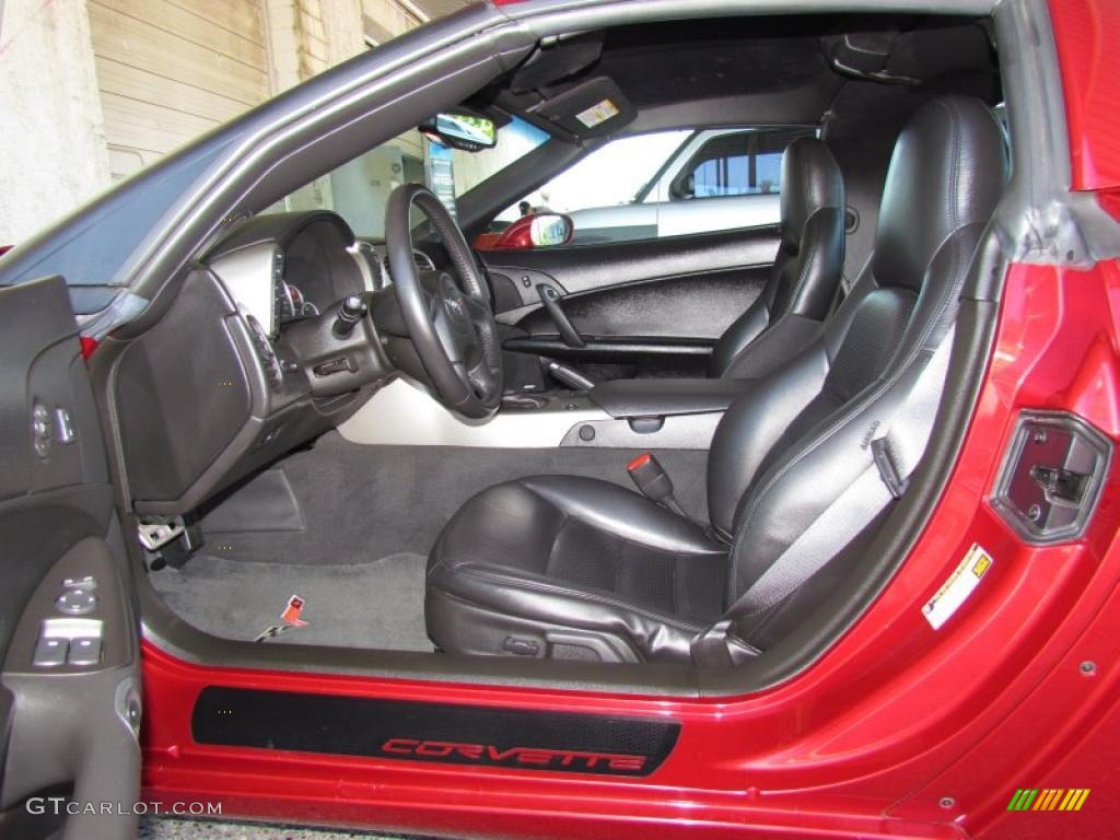 Ebony Interior 2005 Chevrolet Corvette Coupe Photo #48591082