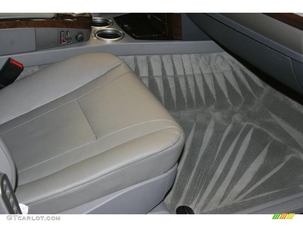 2006 7 Series 750i Sedan - Titanium Grey Metallic / Basalt Grey/Flannel Grey photo #33