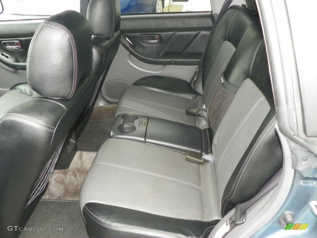 Medium Gray Interior 2005 Subaru Baja Turbo Photo #48592693