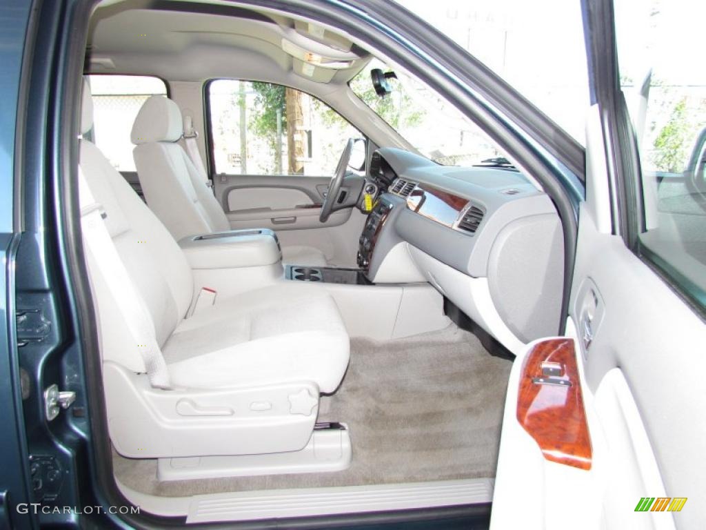 Light Titanium Interior 2009 Chevrolet Tahoe LT Photo #48593698