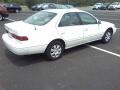 Super White - Camry CE Photo No. 16