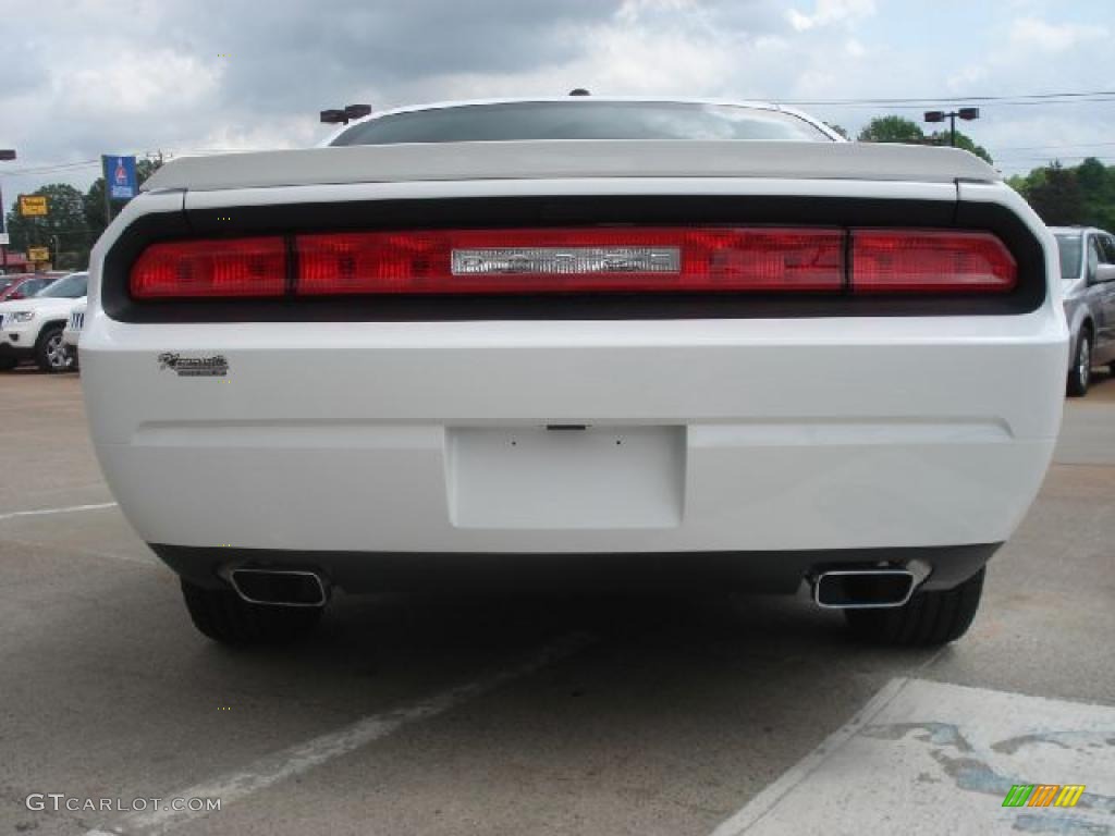 2011 Challenger R/T - Bright White / Dark Slate Gray photo #4