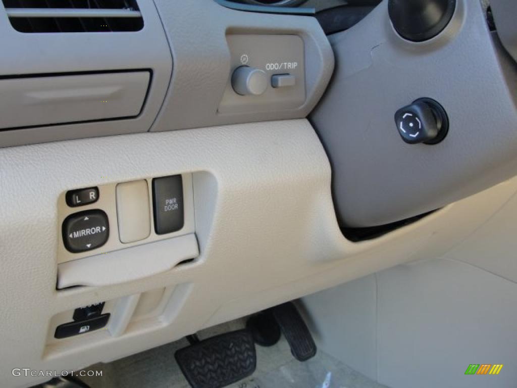 2009 Lexus RX 350 AWD Pebble Beach Edition Controls Photo #48597172