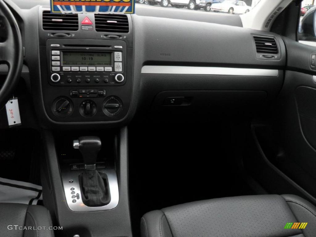 2008 Jetta SE Sedan - Blue Graphite Metallic / Art Grey photo #16