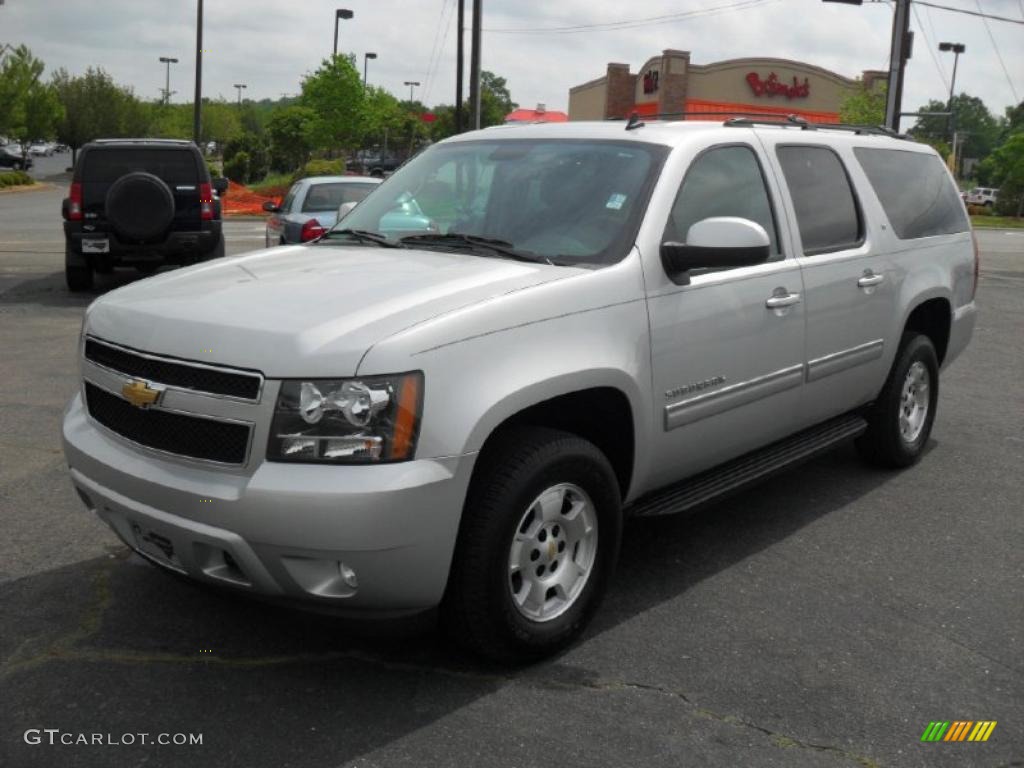 Sheer Silver Metallic Chevrolet Suburban