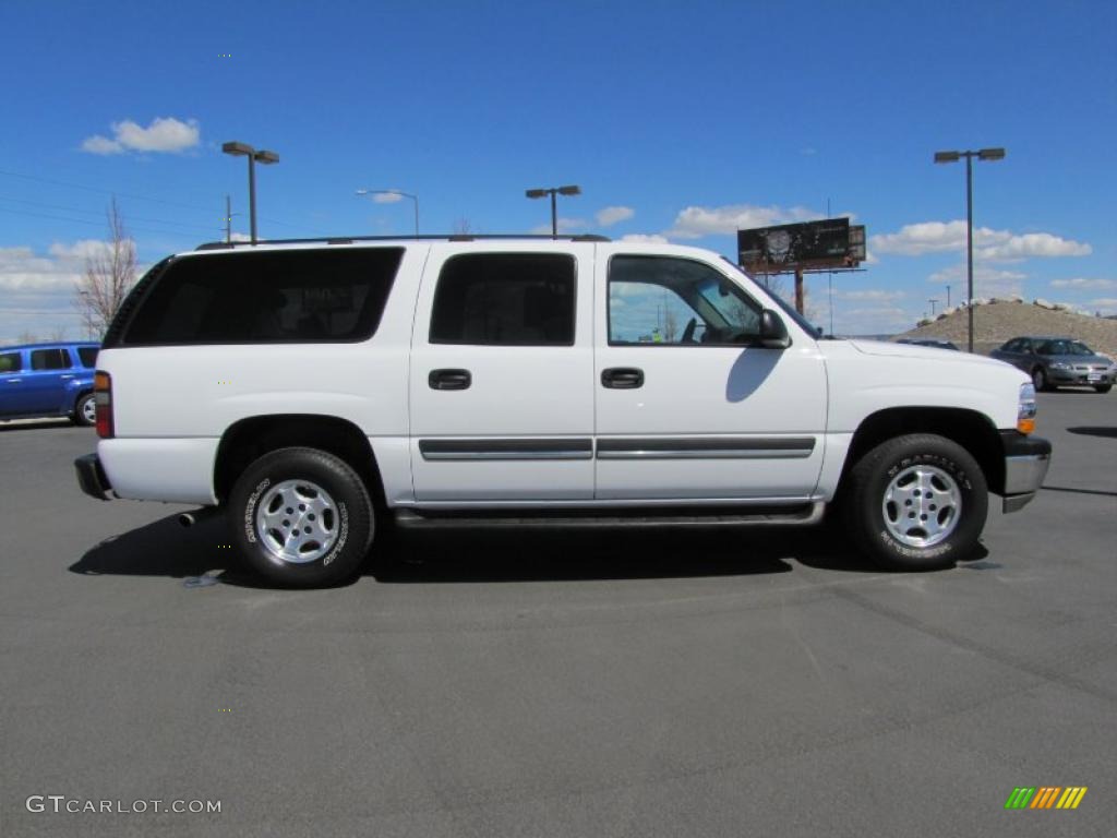 2004 Suburban 1500 LS 4x4 - Summit White / Gray/Dark Charcoal photo #11