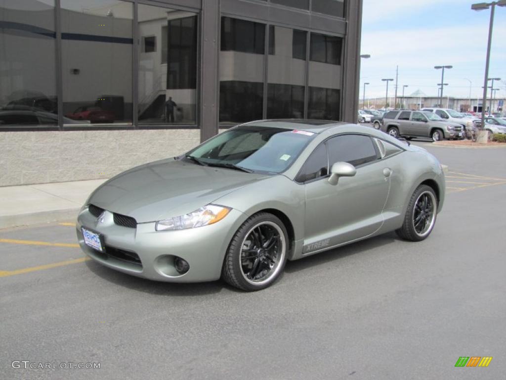 2008 Eclipse GS Coupe - Optimist Green Metallic / Medium Gray/Dark Charcoal photo #1