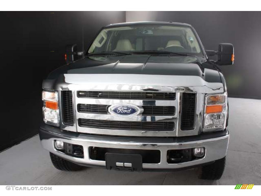 Forest Green Metallic Ford F250 Super Duty