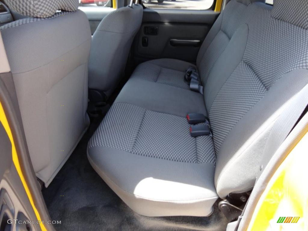 2002 Frontier SE Crew Cab 4x4 - Solar Yellow / Gray photo #8