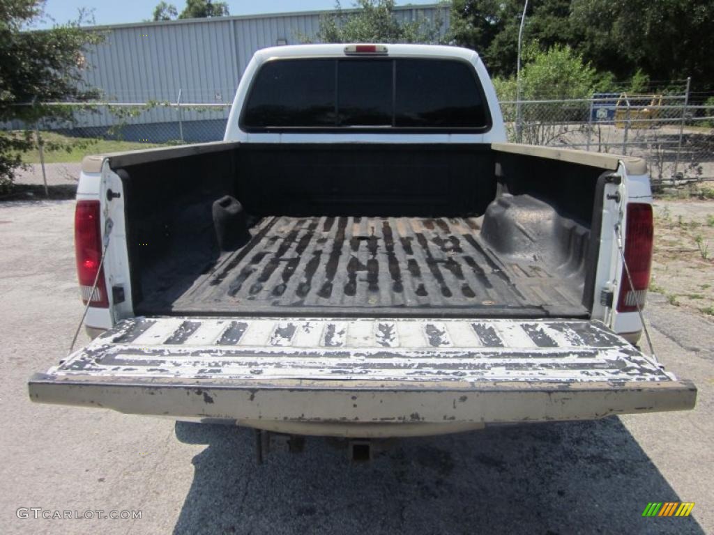 2004 F250 Super Duty King Ranch Crew Cab 4x4 - Oxford White / Castano Leather photo #12