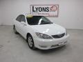 2005 Super White Toyota Camry XLE  photo #25