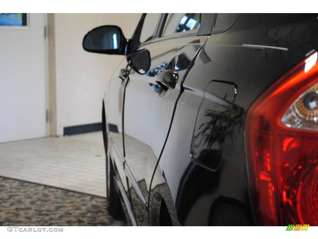 2007 Spectra Spectra5 SX Wagon - Black / Black photo #7