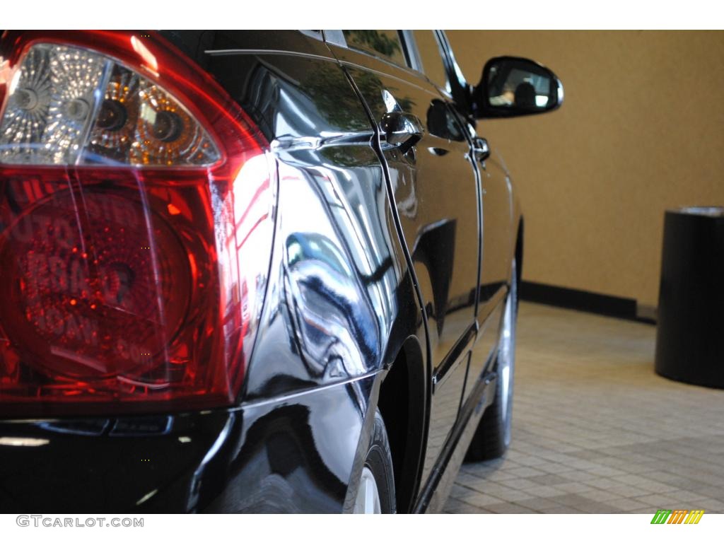 2007 Spectra Spectra5 SX Wagon - Black / Black photo #10