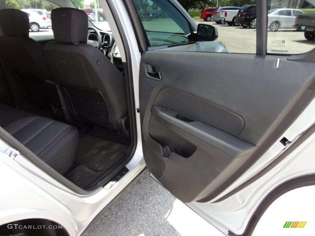 2010 Equinox LT - Silver Ice Metallic / Jet Black/Light Titanium photo #15