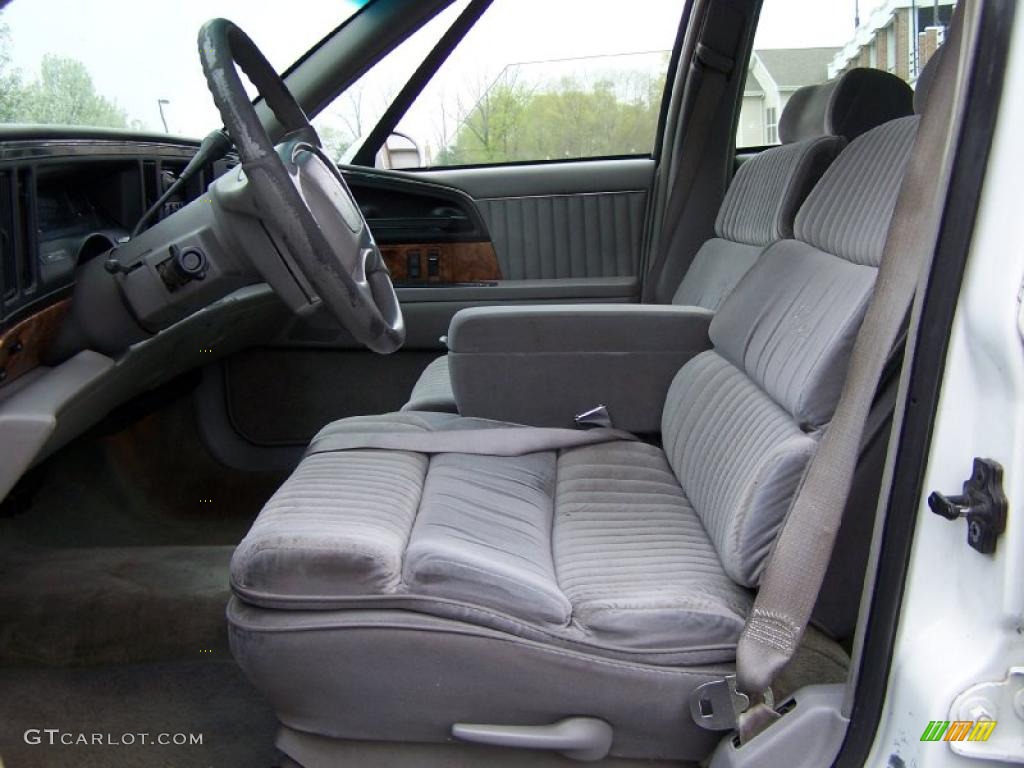 Gray Interior 1996 Buick Park Avenue Standard Park Avenue Model Photo #48605948