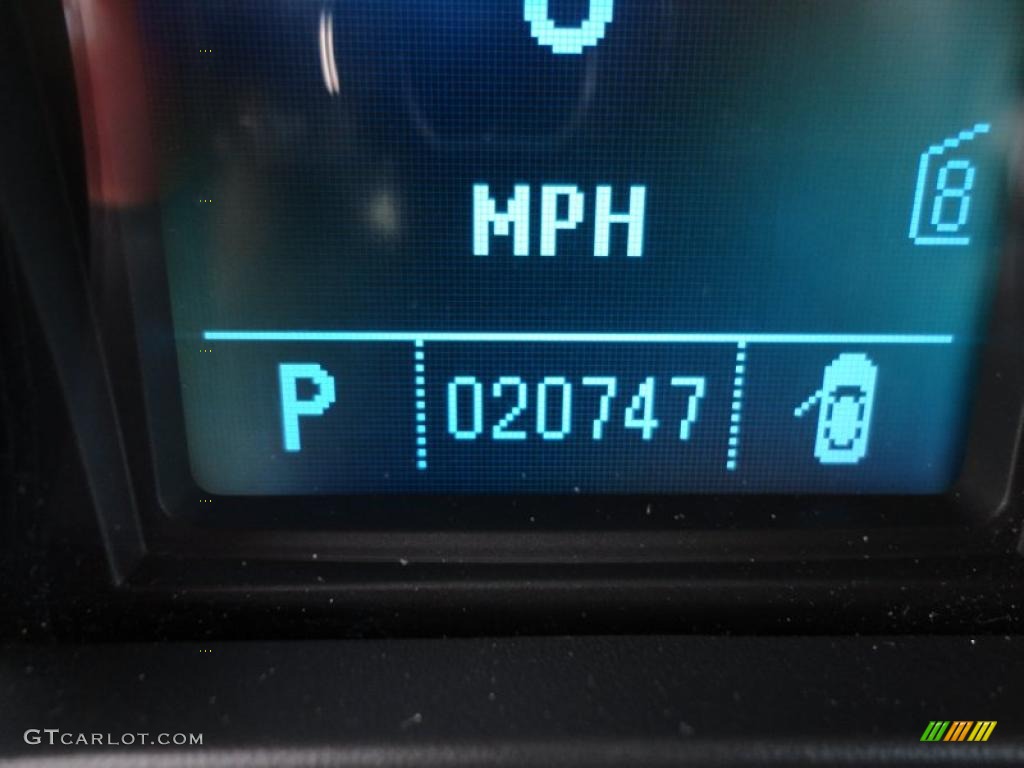 2010 Equinox LT - Silver Ice Metallic / Jet Black/Light Titanium photo #29