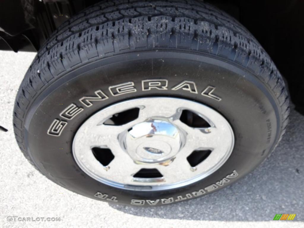 2006 F150 XLT SuperCab 4x4 - Bright Red / Medium/Dark Flint photo #17