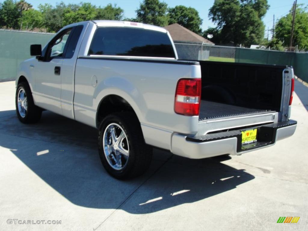 2005 F150 XLT Regular Cab - Silver Metallic / Medium Flint Grey photo #4