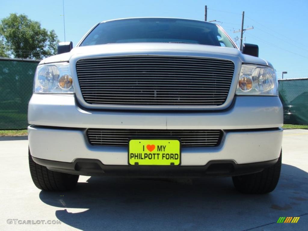 2005 F150 XLT Regular Cab - Silver Metallic / Medium Flint Grey photo #8