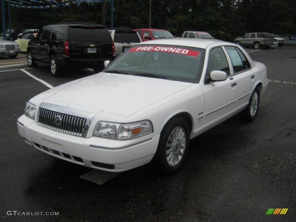 2010 Grand Marquis LS Ultimate Edition - Vibrant White / Light Camel photo #1