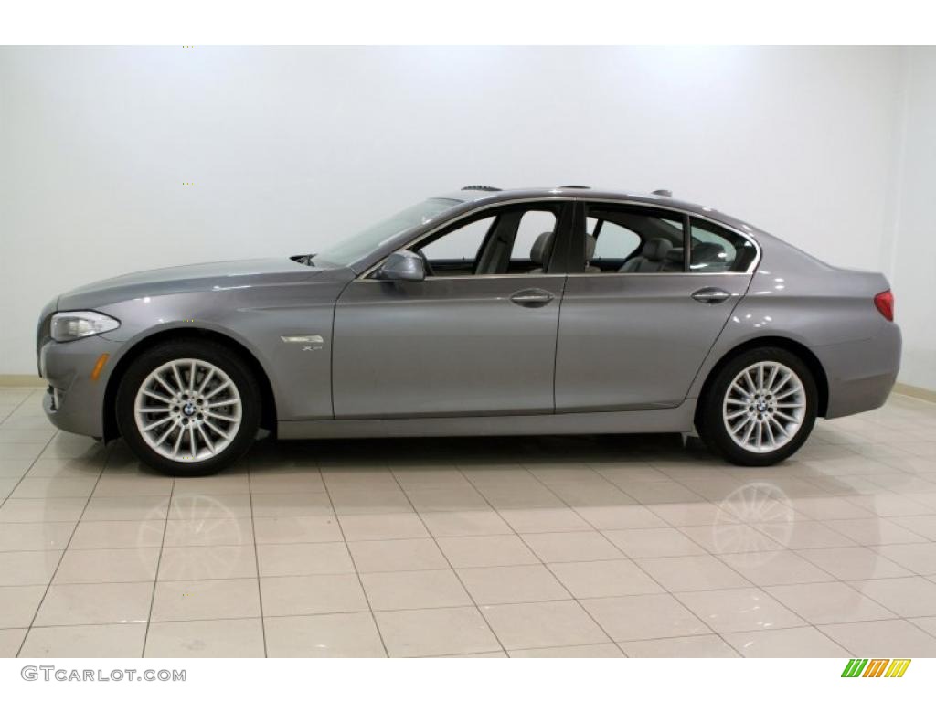 Space Gray Metallic 2011 BMW 5 Series 535i xDrive Sedan Exterior Photo #48612272