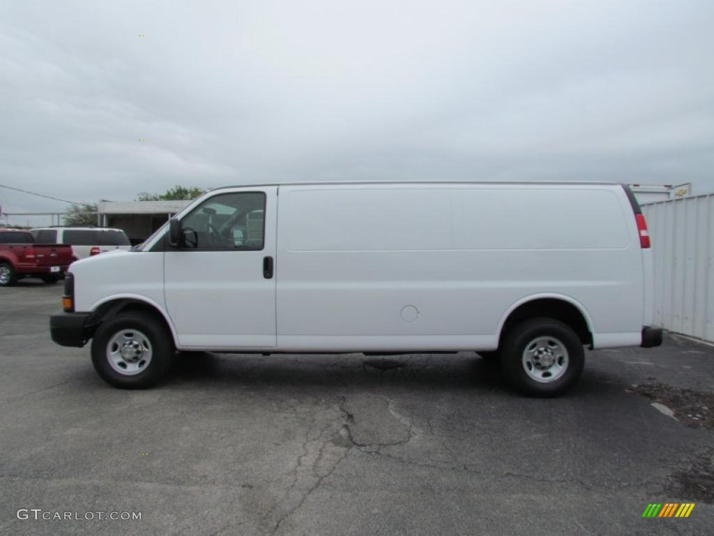 Summit White 2011 Chevrolet Express 2500 Cargo Van Exterior Photo #48615053