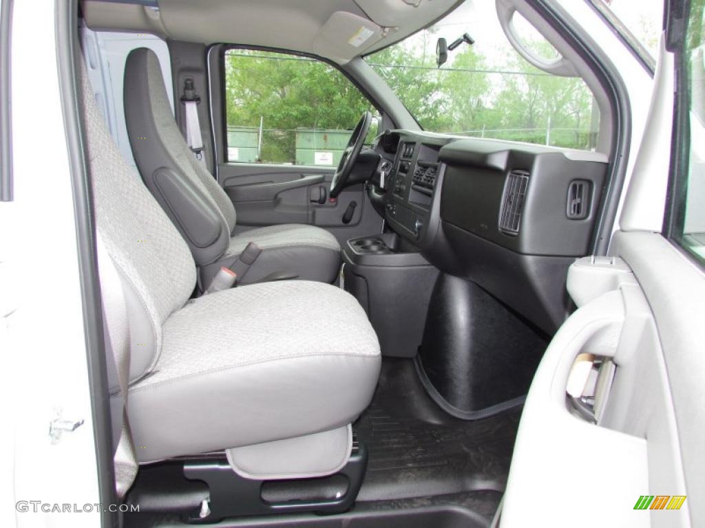 Medium Pewter Interior 2011 Chevrolet Express 2500 Cargo Van Photo #48615137
