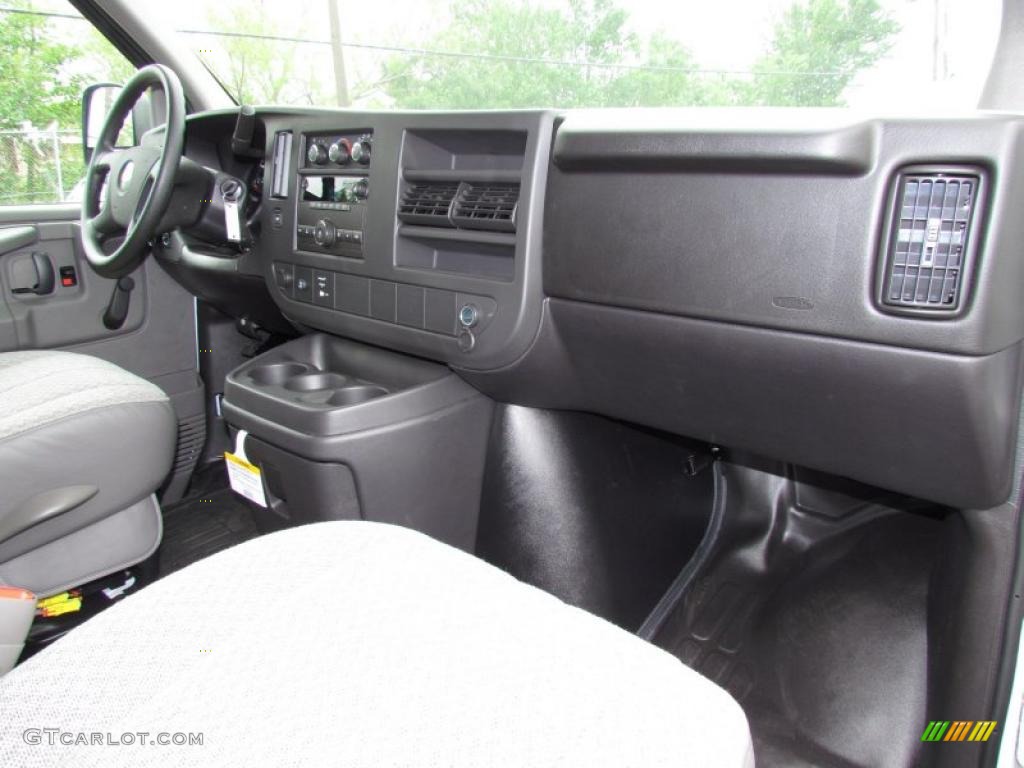 2011 Express 2500 Cargo Van - Summit White / Medium Pewter photo #13