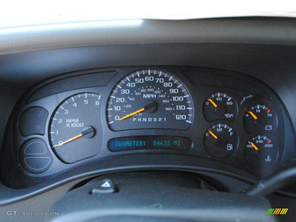 2006 Chevrolet Tahoe LS Gauges Photo #48615269