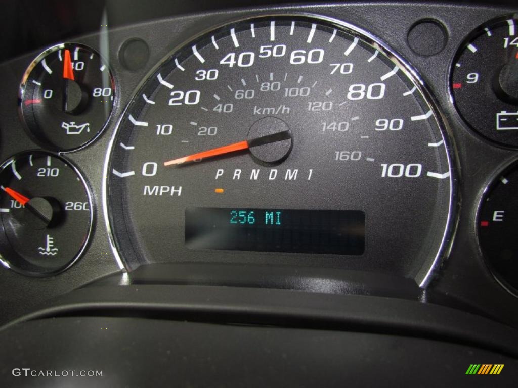 2011 Express 2500 Cargo Van - Summit White / Medium Pewter photo #21