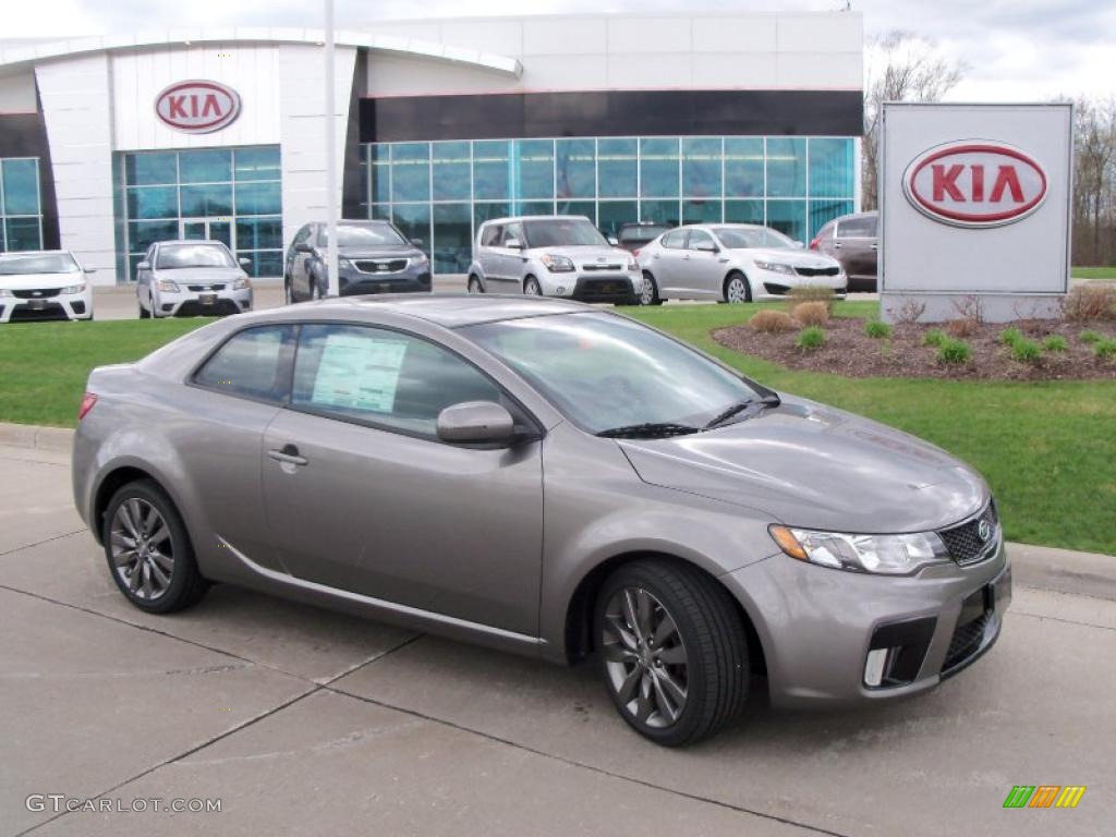 Titanium 2011 Kia Forte Koup SX Exterior Photo #48617600