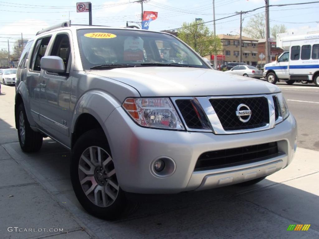 2008 Pathfinder LE V8 4x4 - Silver Lightning / Graphite photo #1