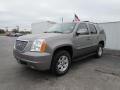 Steel Gray Metallic - Yukon SLE Photo No. 3