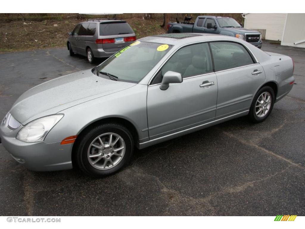 2004 Diamante LS - Franklin Silver Metallic / Gray photo #1
